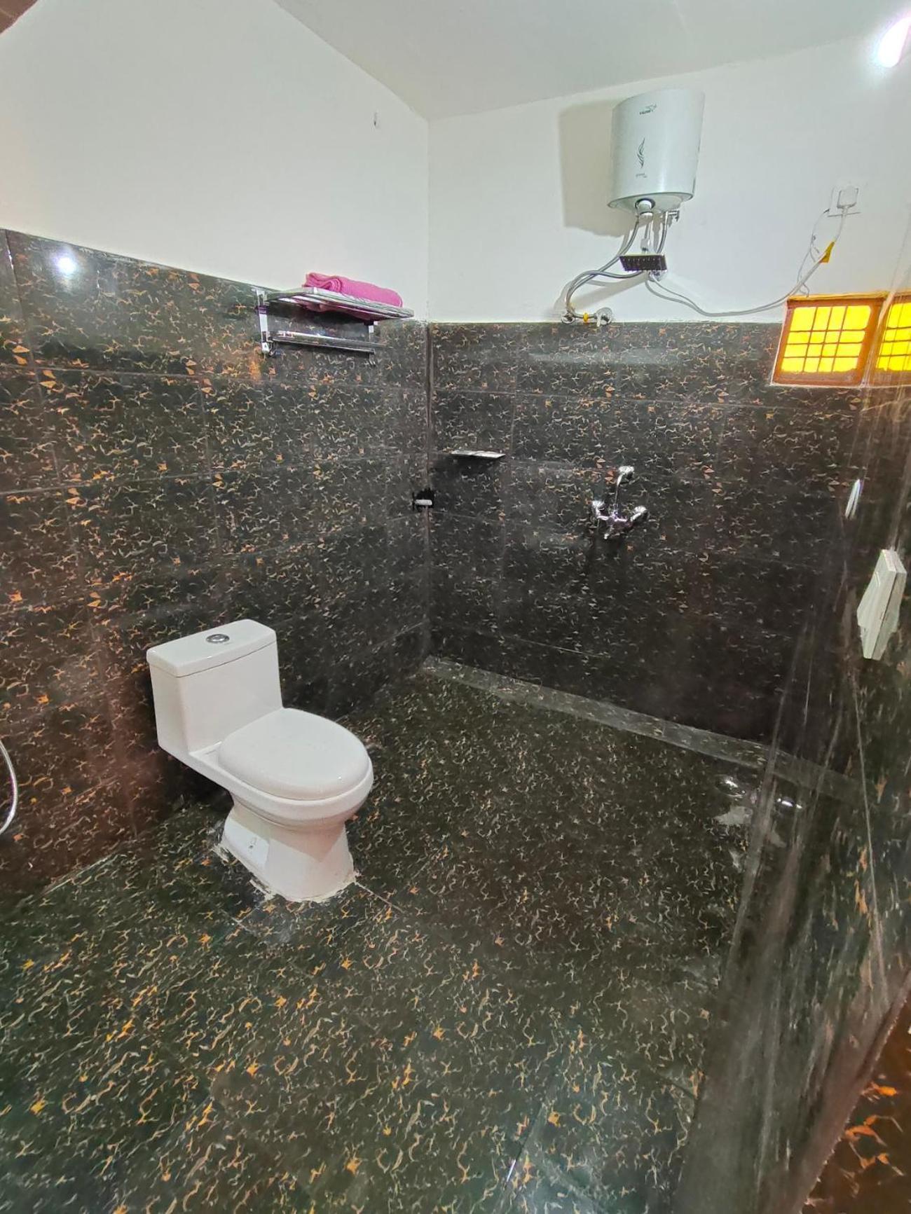 Alaknanda Homestay Karnaprayag Luaran gambar